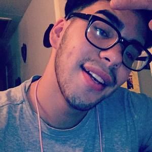 Meet your Posher, Hernandez